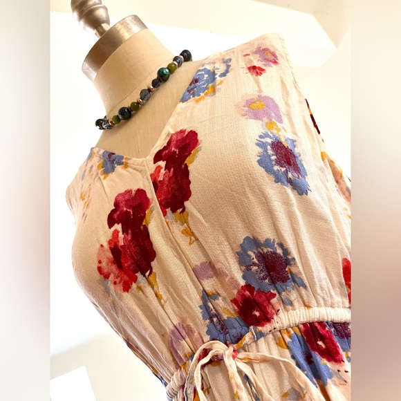 NWT M Lucky Floral Blue Red Soft Lightweight Maxi Dress - Picture 6 of 11